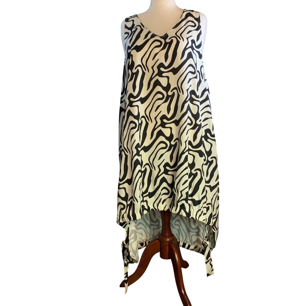 Terea by Andrea Pitter Gardenia Wave Dress XL Black White Abstract High Low Midi